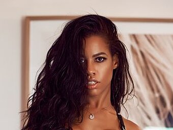 nicolleluv